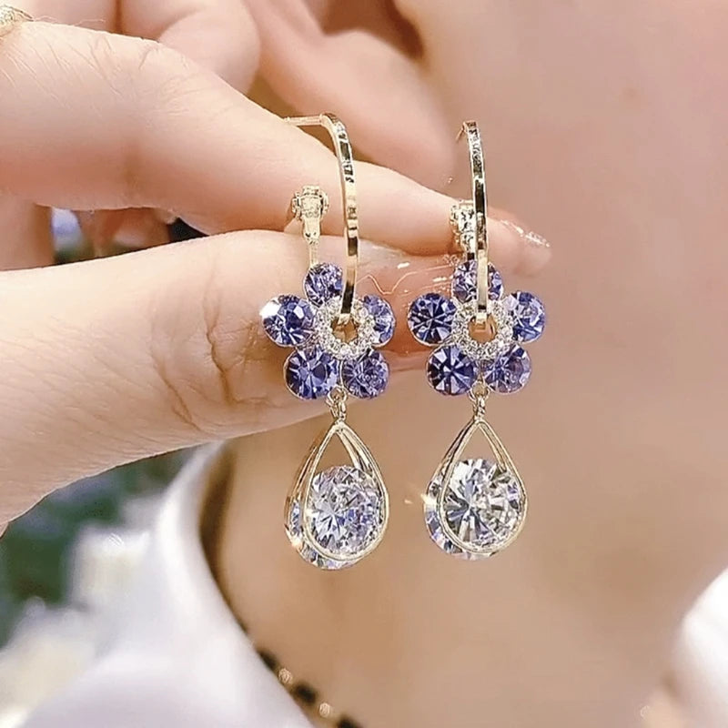 Vintage Elegant Purple Crystal Flower Petal Earrings for Women Shiny Zircon Design Hoop Earrings Jewelry Party Premium Gifts